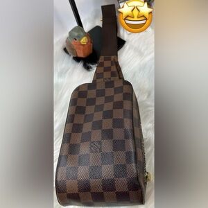 PRE-LOVED PRISTINE CONDITION "GERONIMOS" LOUIS VUITTON in DAMIER EBENE